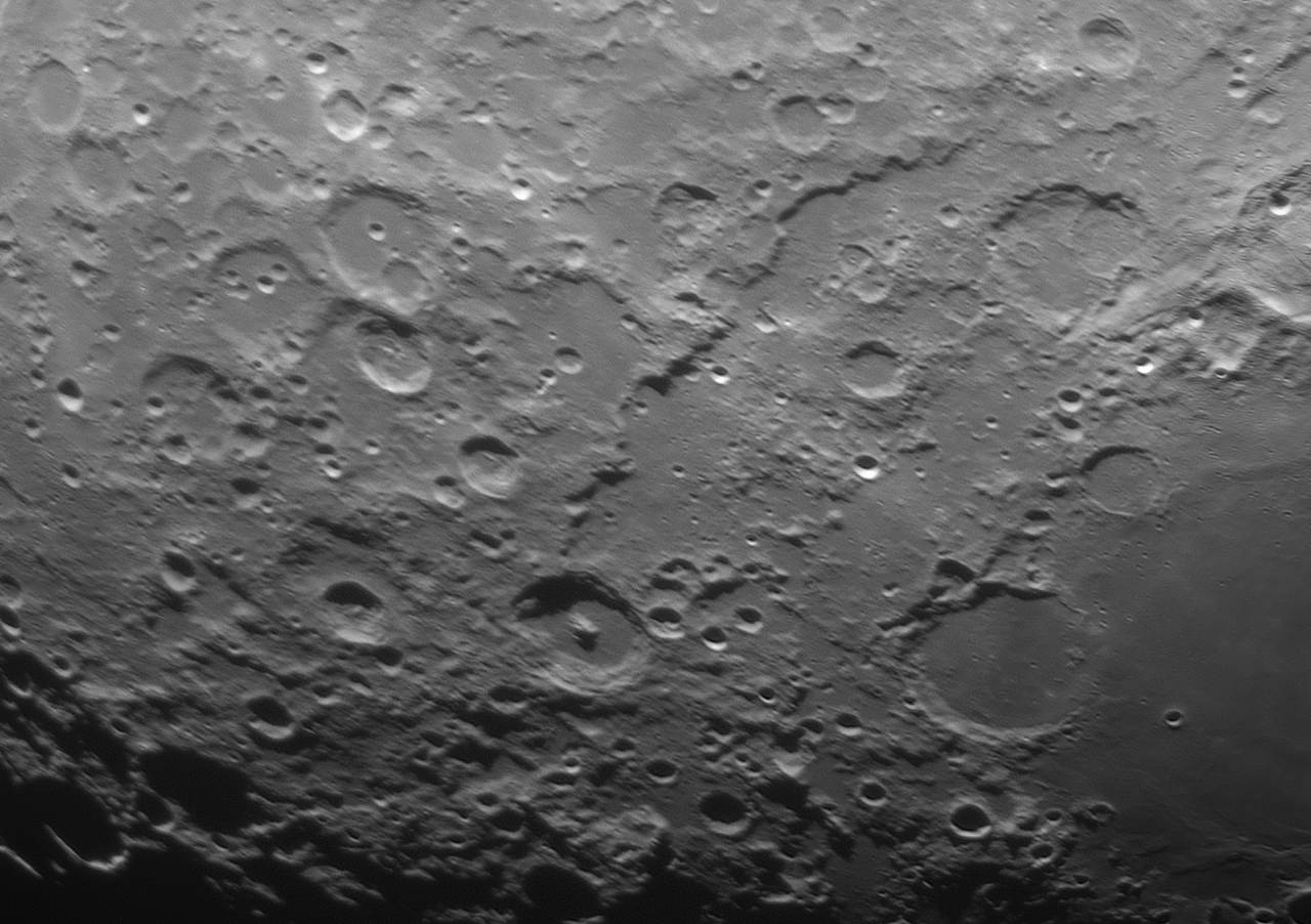 20160320-132729-mond.jpg