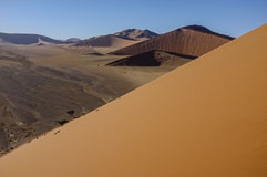 Blick über die Tsauchab-Ebene von der Düne "45" 20140424-080821.jpg