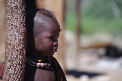 Bei den Himbas in der Nähe von Kamanjab 20140428-125011.jpg